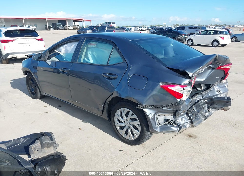 2018 TOYOTA COROLLA VIN: 5YFBURHE6JP809575