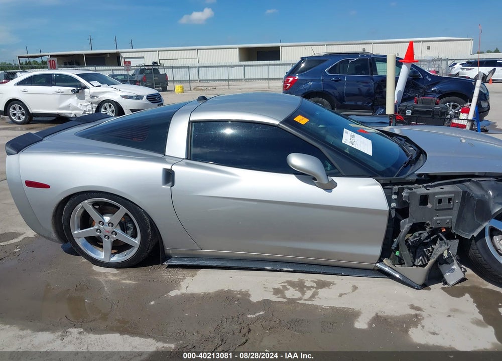 2005 CHEVROLET CORVETTE VIN: 1G1YY24U955114358