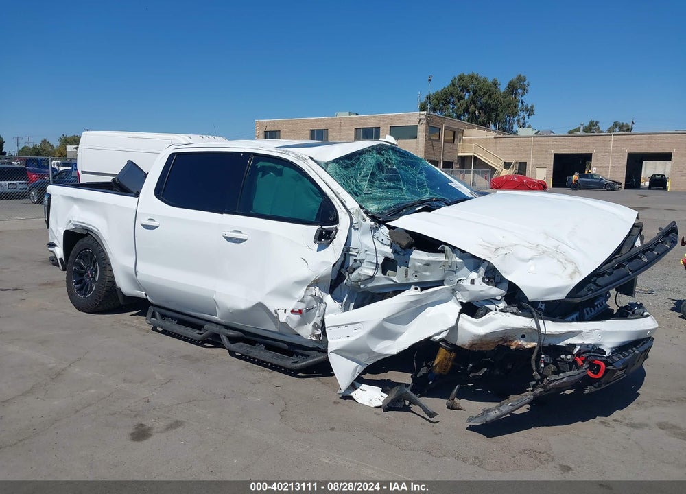 2022 GMC SIERRA 1500 4WD SHORT BOX AT4X VIN: 3GTUUFELXNG548537