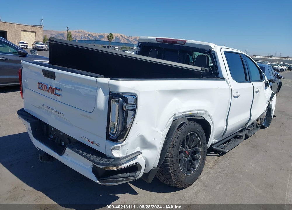 2022 GMC SIERRA 1500 4WD SHORT BOX AT4X VIN: 3GTUUFELXNG548537