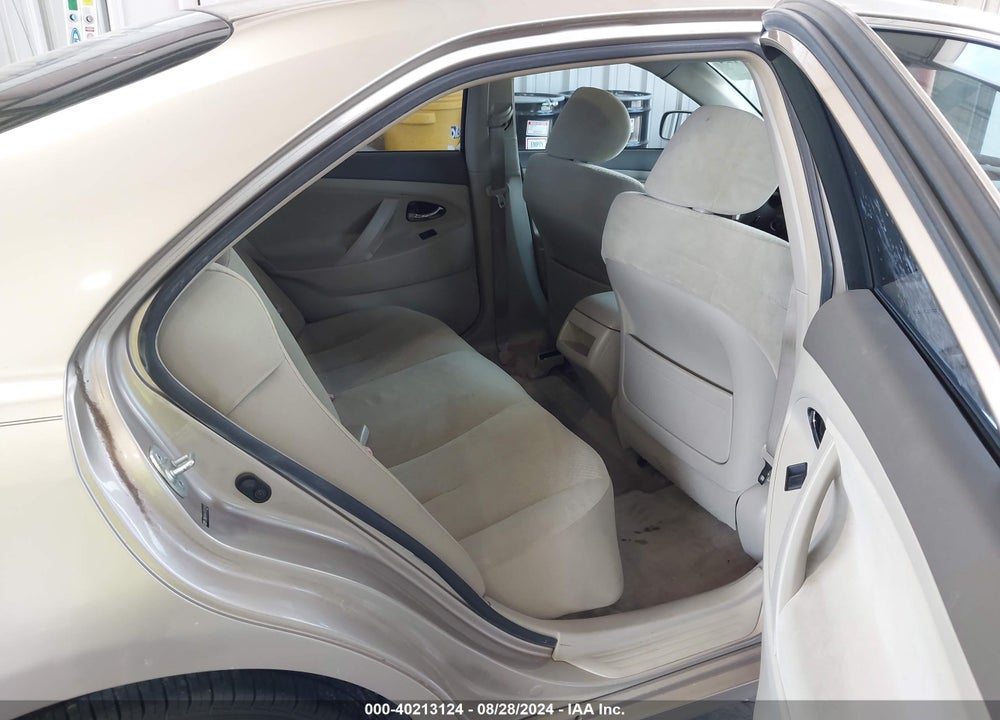 2007 TOYOTA CAMRY LE VIN: JTNBE46K473012442