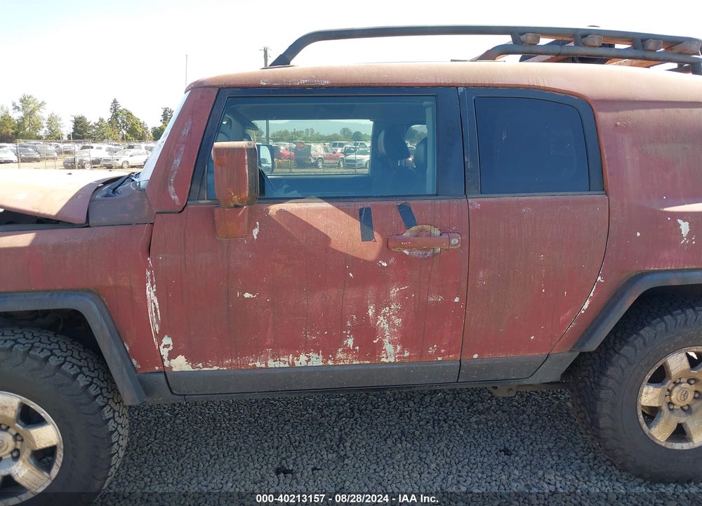 2007 TOYOTA FJ CRUISER VIN: JTEBU11F070099222