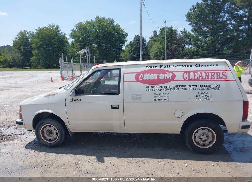 1985 DODGE ROYAL MINI VAN VIN: 2B7FK63G3FR117926