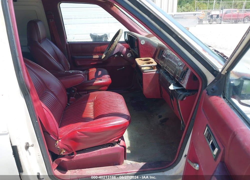 1985 DODGE ROYAL MINI VAN VIN: 2B7FK63G3FR117926