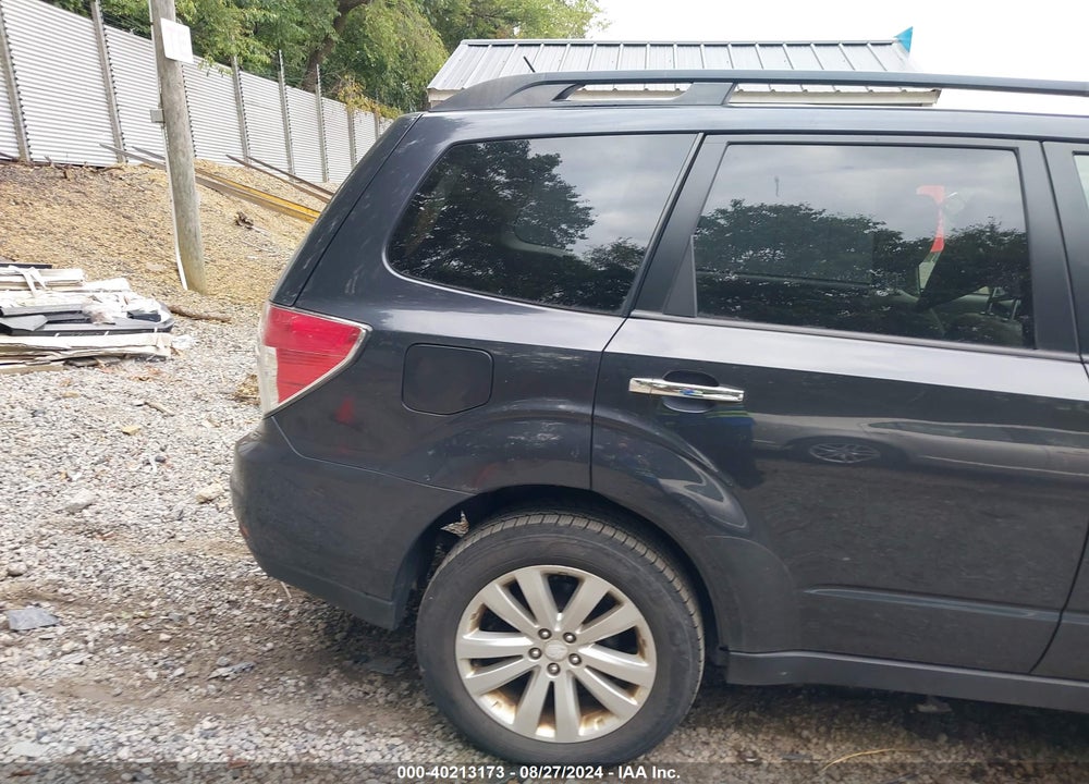 2012 SUBARU FORESTER 2.5X PREMIUM VIN: JF2SHADC7CH410605
