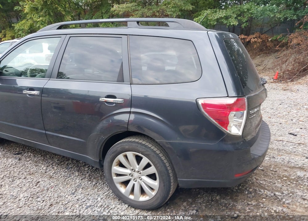 2012 SUBARU FORESTER 2.5X PREMIUM VIN: JF2SHADC7CH410605