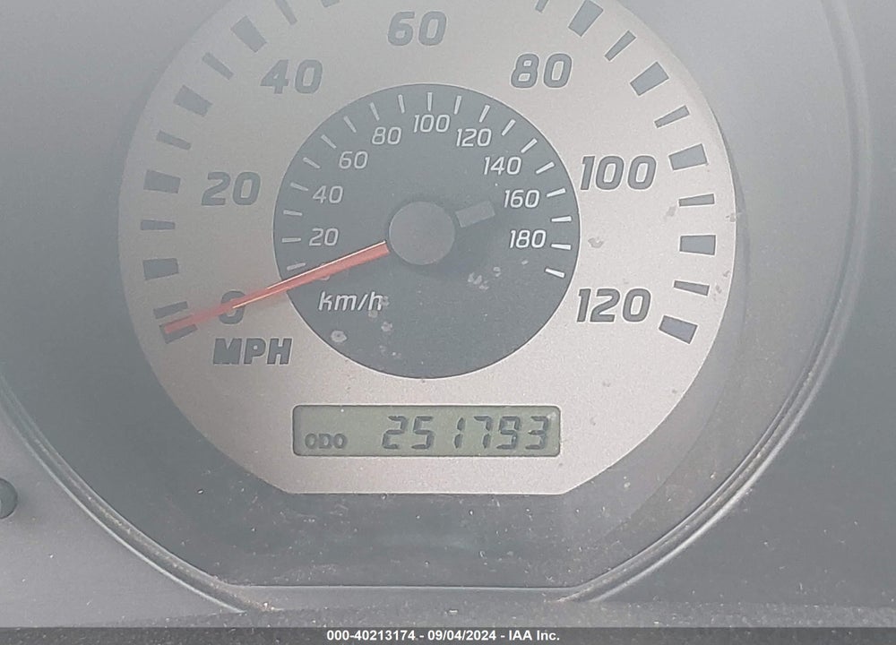 2004 NISSAN XTERRA XE VIN: 5N1ED28T34C617638