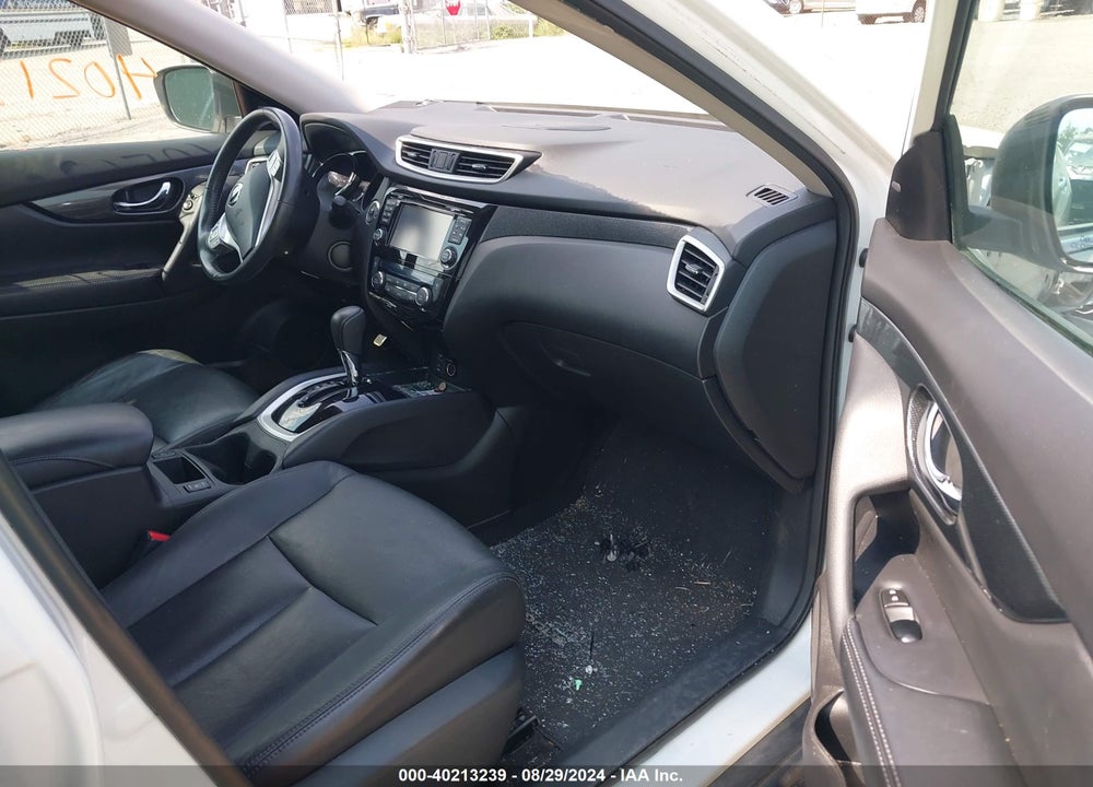 2015 NISSAN ROGUE VIN: 5N1AT2MV1FC841583