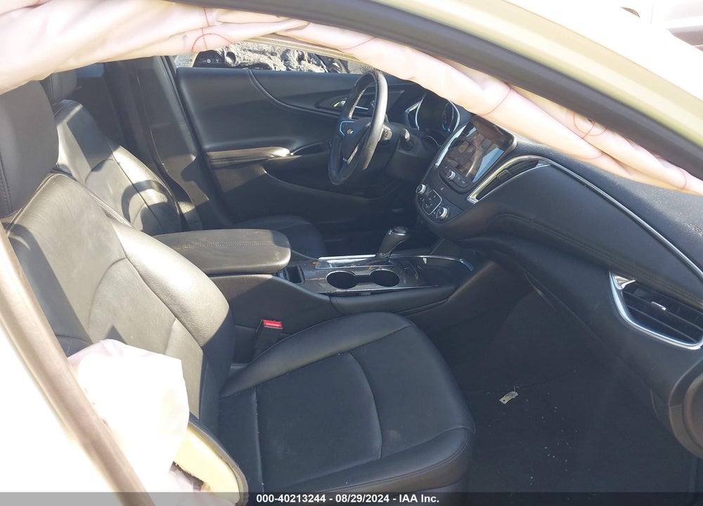 2018 CHEVROLET MALIBU LT VIN: 1G1ZD5ST0JF190017