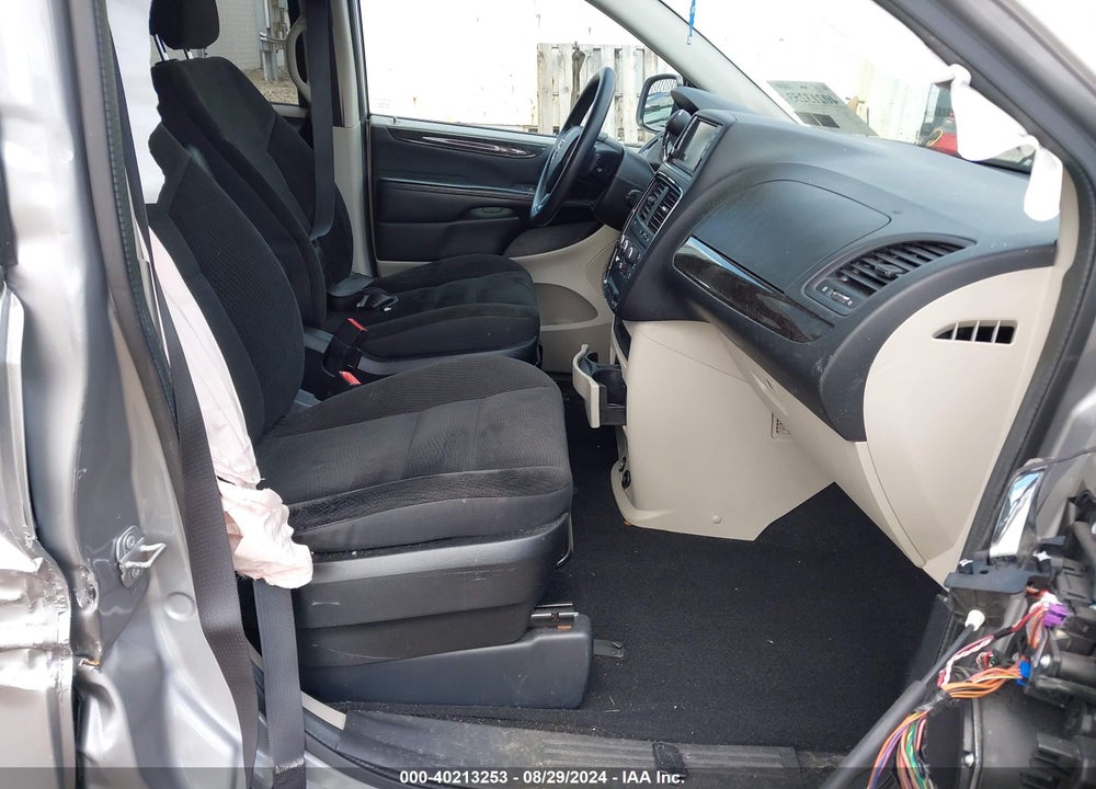 2018 DODGE GRAND CARAVAN SE VIN: 2C4RDGBG2JR356505