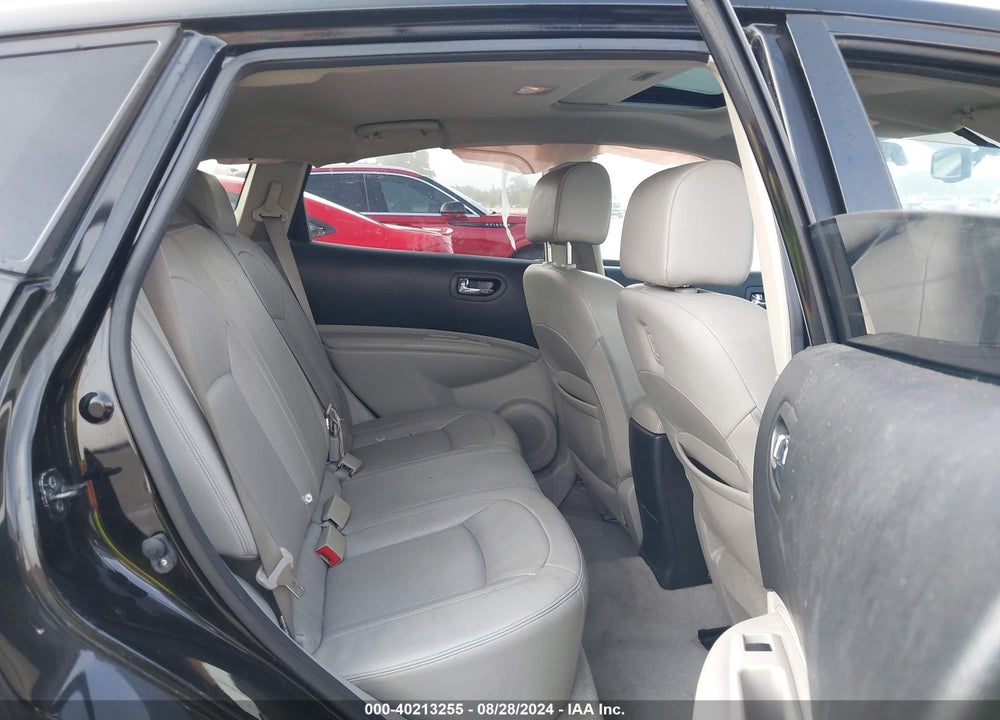2013 NISSAN ROGUE SV W/SL PKG VIN: JN8AS5MV7DW621048