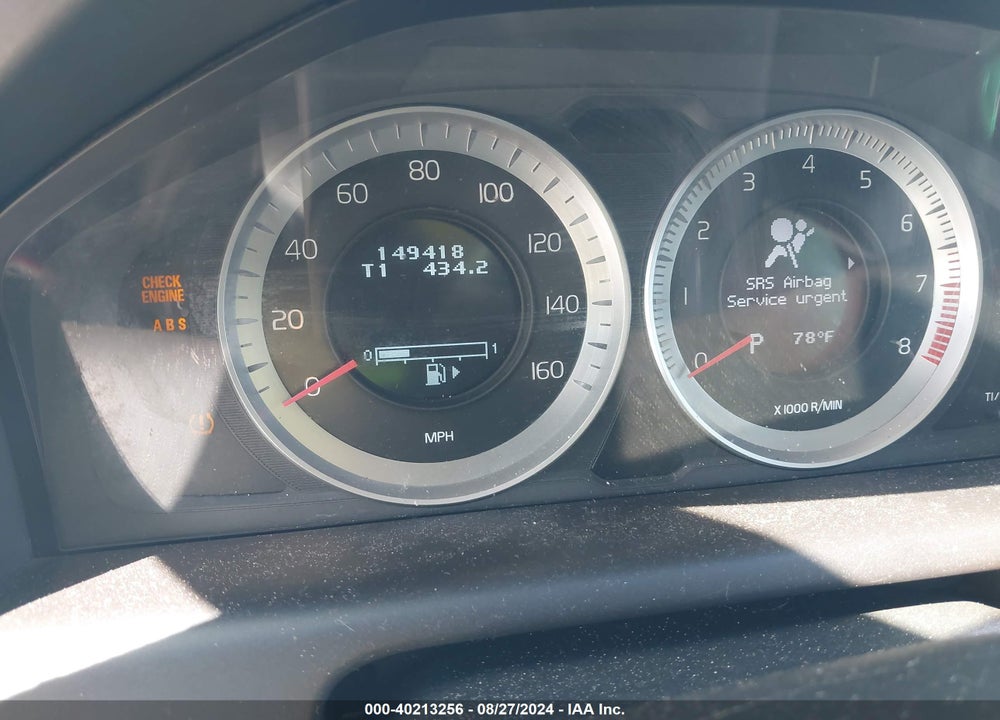 2011 VOLVO XC60 3.2/3.2 R-DESIGN VIN: YV4952DL4B2193444