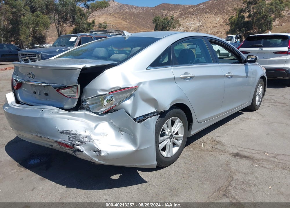 2013 HYUNDAI SONATA GLS VIN: 5NPEB4AC8DH652602