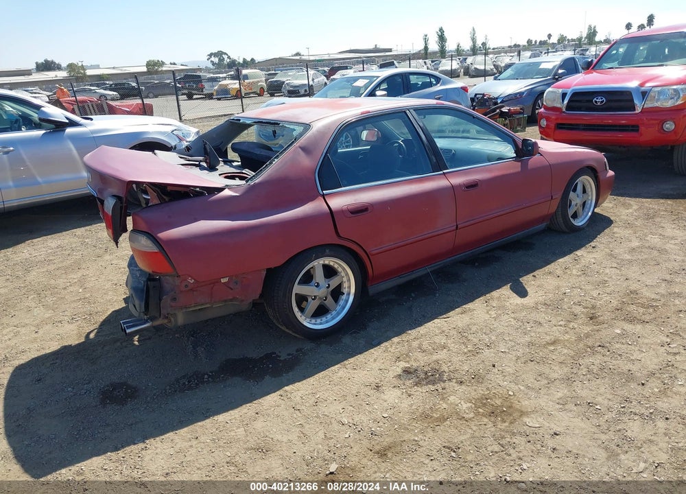 1996 HONDA ACCORD EX/EX-R VIN: 1HGCD555XTA090325