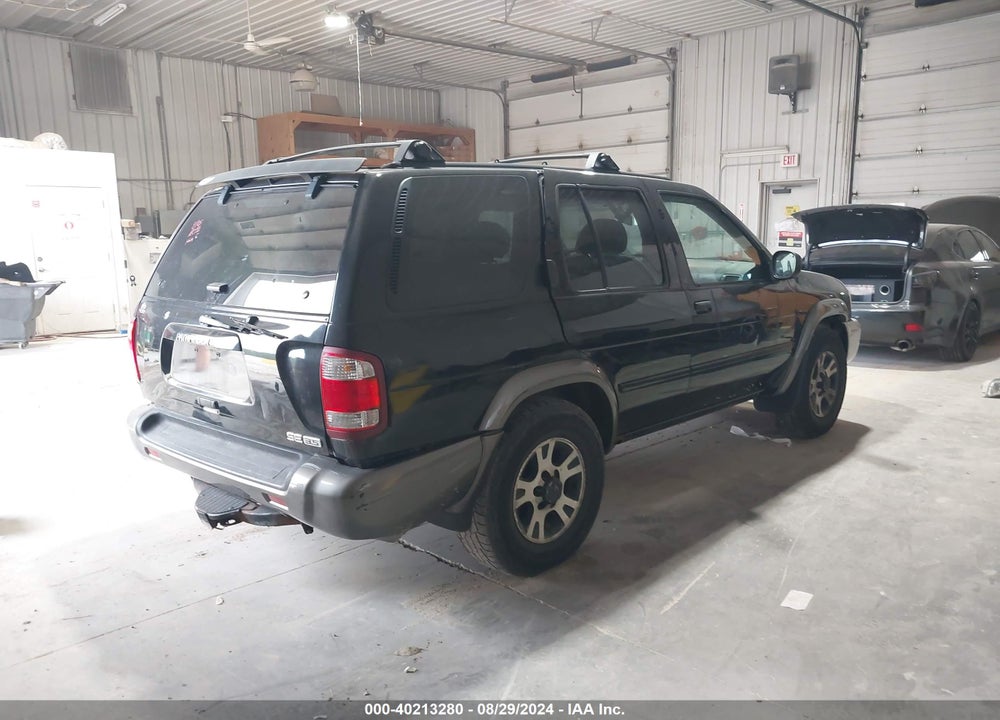2001 NISSAN PATHFINDER SE VIN: JN8DR07Y31W501857