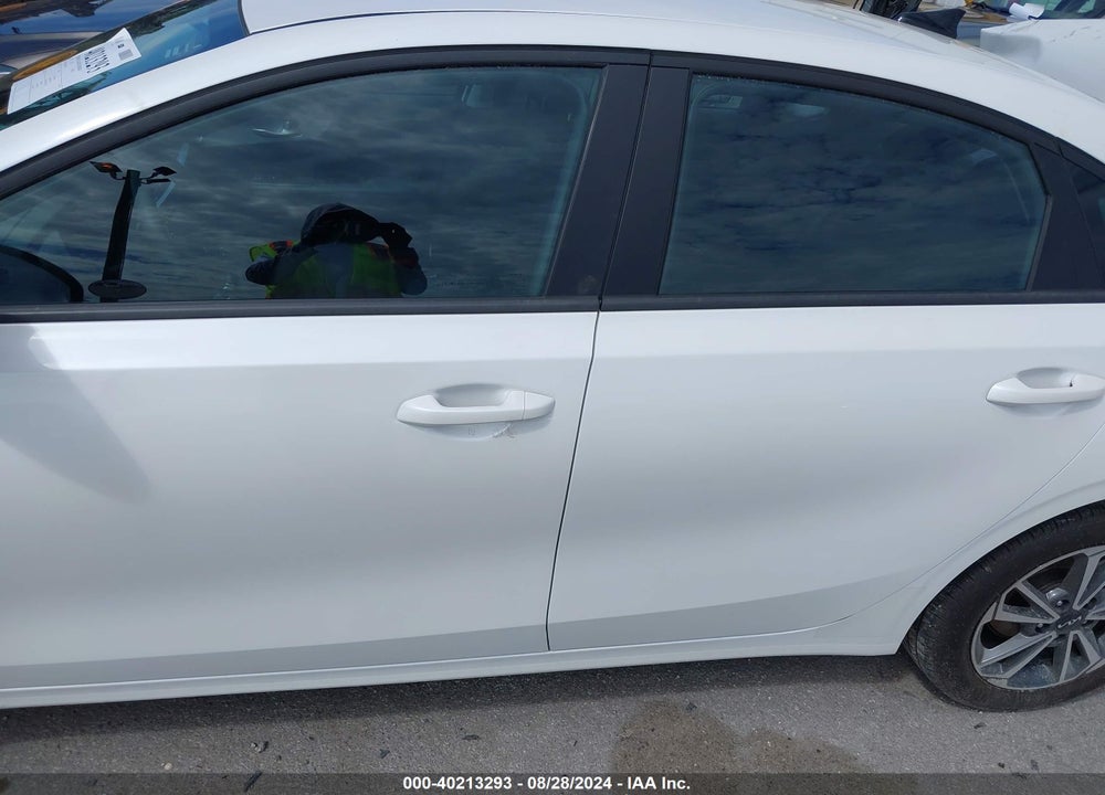 2023 KIA FORTE LXS VIN: 3KPF24AD7PE649678