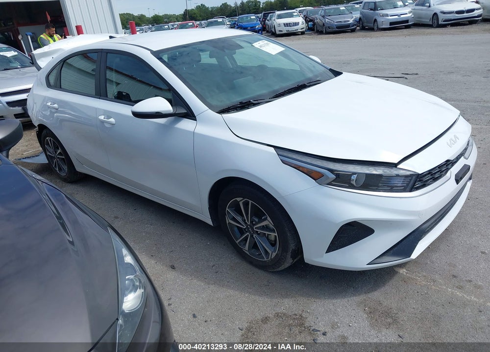 2023 KIA FORTE LXS VIN: 3KPF24AD7PE649678