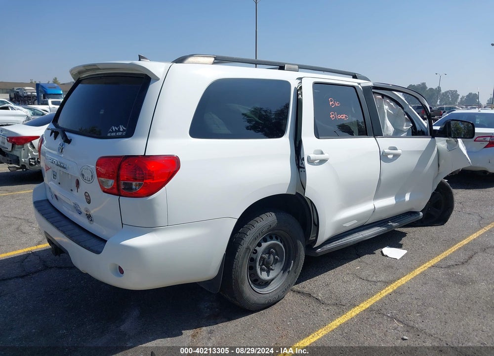 2015 TOYOTA SEQUOIA SR5 5.7L V8 VIN: 5TDBY5G15FS118550