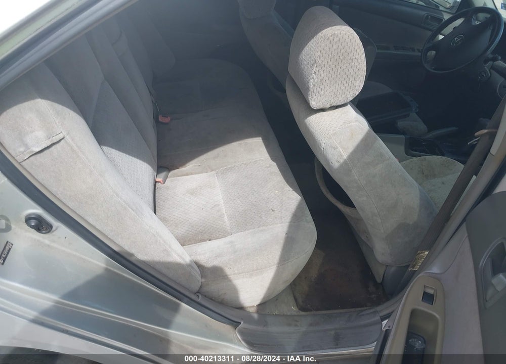 2004 TOYOTA CAMRY LE VIN: 4T1BE32K04U909795