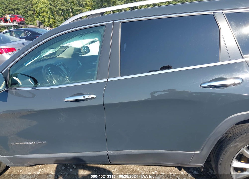 2018 JEEP CHEROKEE LIMITED FWD VIN: 1C4PJLDB6JD580485