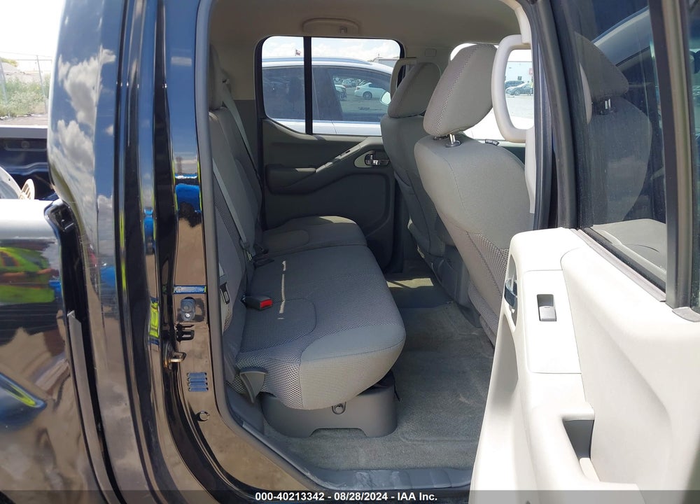 2015 NISSAN FRONTIER SV VIN: 1N6AD0EV1FN724477