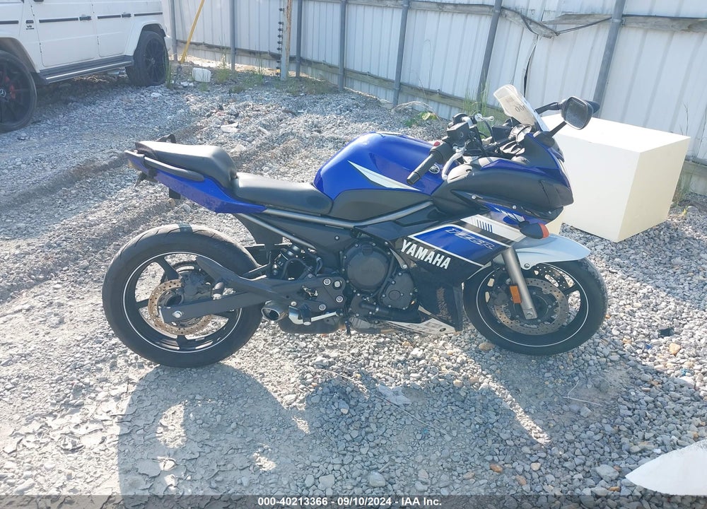 2013 YAMAHA FZ6 R VIN: JYARJ18E3DA012021