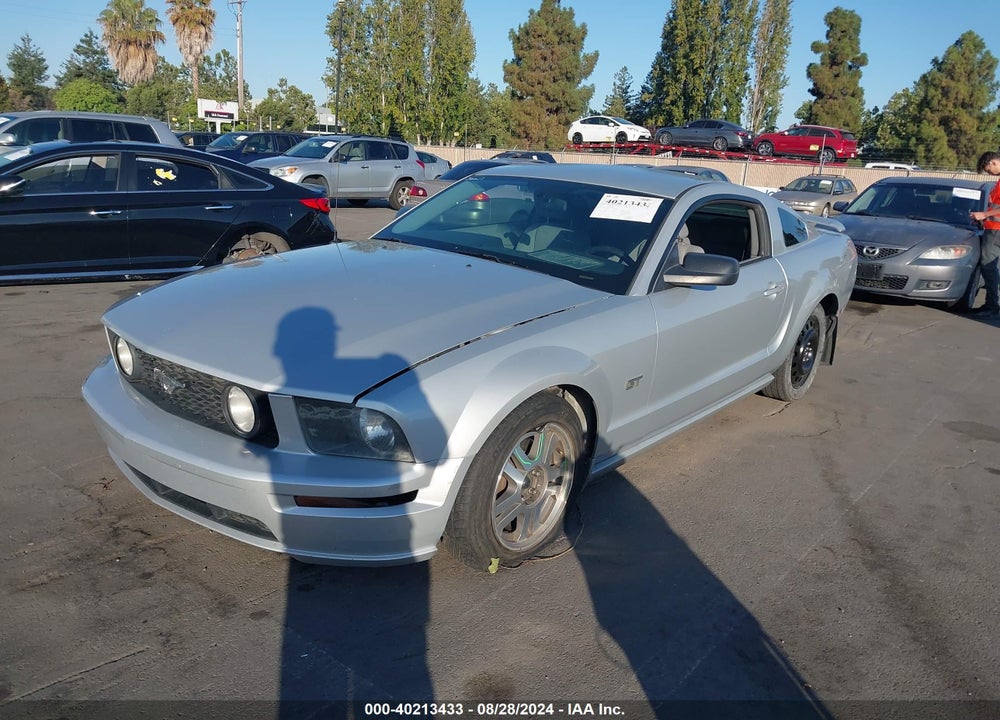 2005 FORD MUSTANG GT DELUXE/GT PREMIUM VIN: 1ZVFT82H055180784
