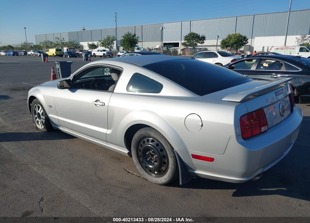 2005 FORD MUSTANG GT DELUXE/GT PREMIUM VIN: 1ZVFT82H055180784