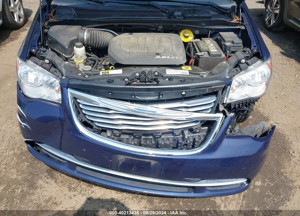 2016 CHRYSLER TOWN & COUNTRY TOURING-L ANNIVERSARY EDITION VIN: 2C4RC1CG5GR189595