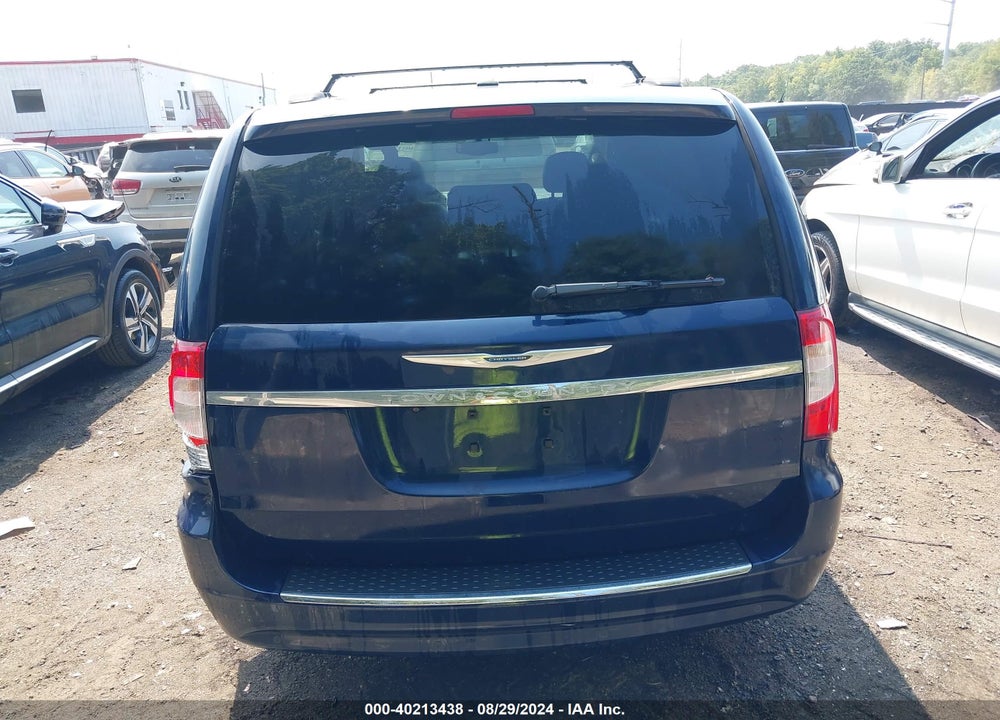 2016 CHRYSLER TOWN & COUNTRY TOURING-L ANNIVERSARY EDITION VIN: 2C4RC1CG5GR189595