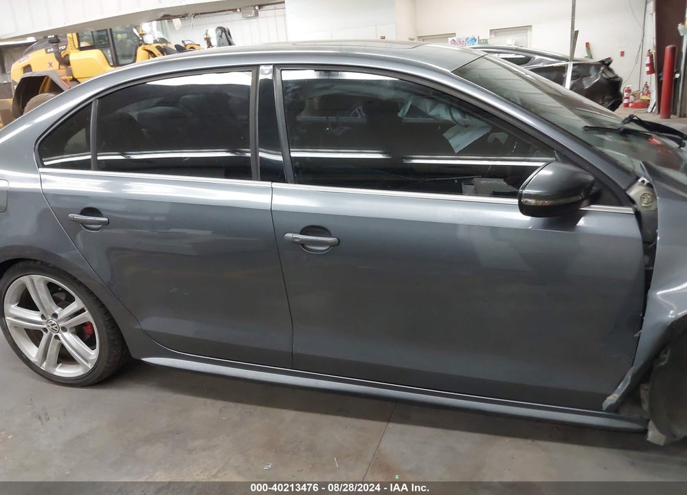 2015 VOLKSWAGEN JETTA VIN: 3VW5T7AJ4FM402667