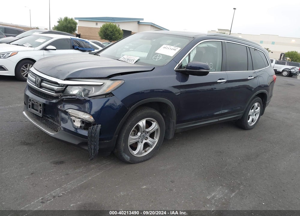 2017 HONDA PILOT TOURING VIN: 5FNYF6H95HB020331