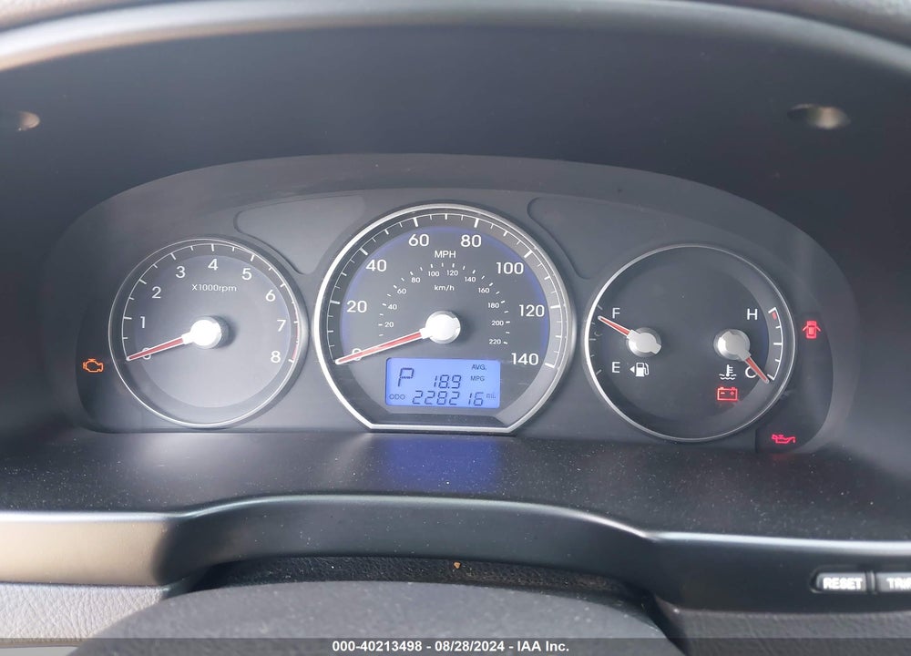 2010 HYUNDAI SANTA FE SE VIN: 5NMSH4AG1AH362246