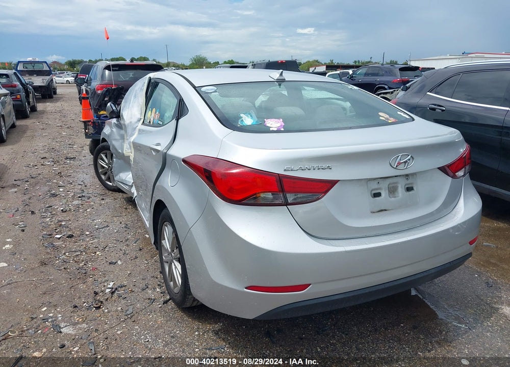 2016 HYUNDAI ELANTRA SE VIN: 5NPDH4AE0GH659625