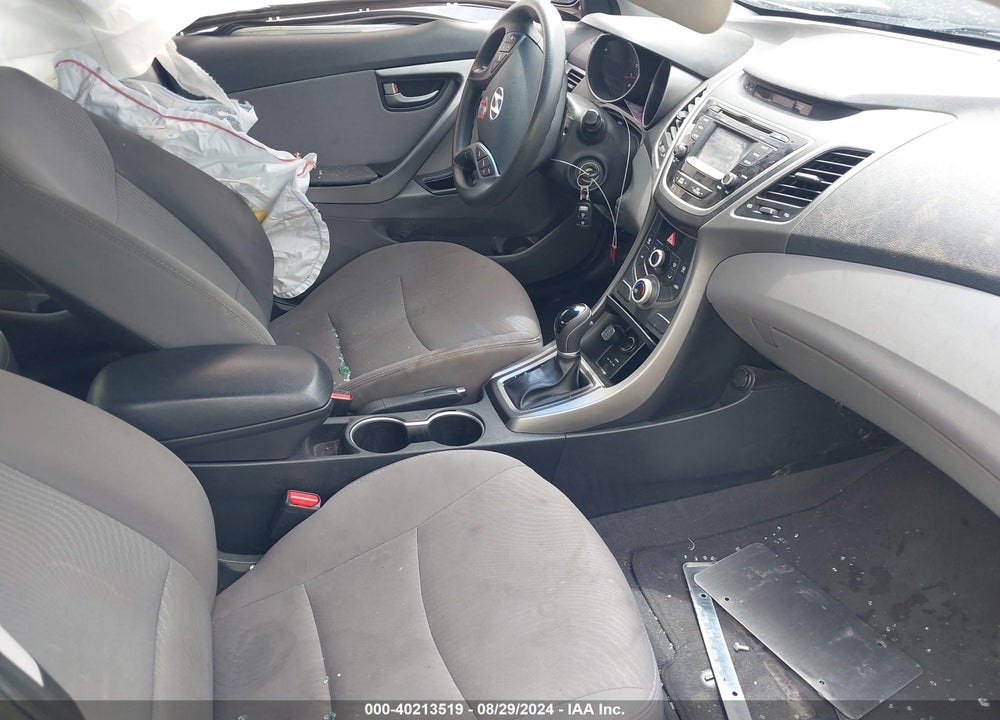 2016 HYUNDAI ELANTRA SE VIN: 5NPDH4AE0GH659625