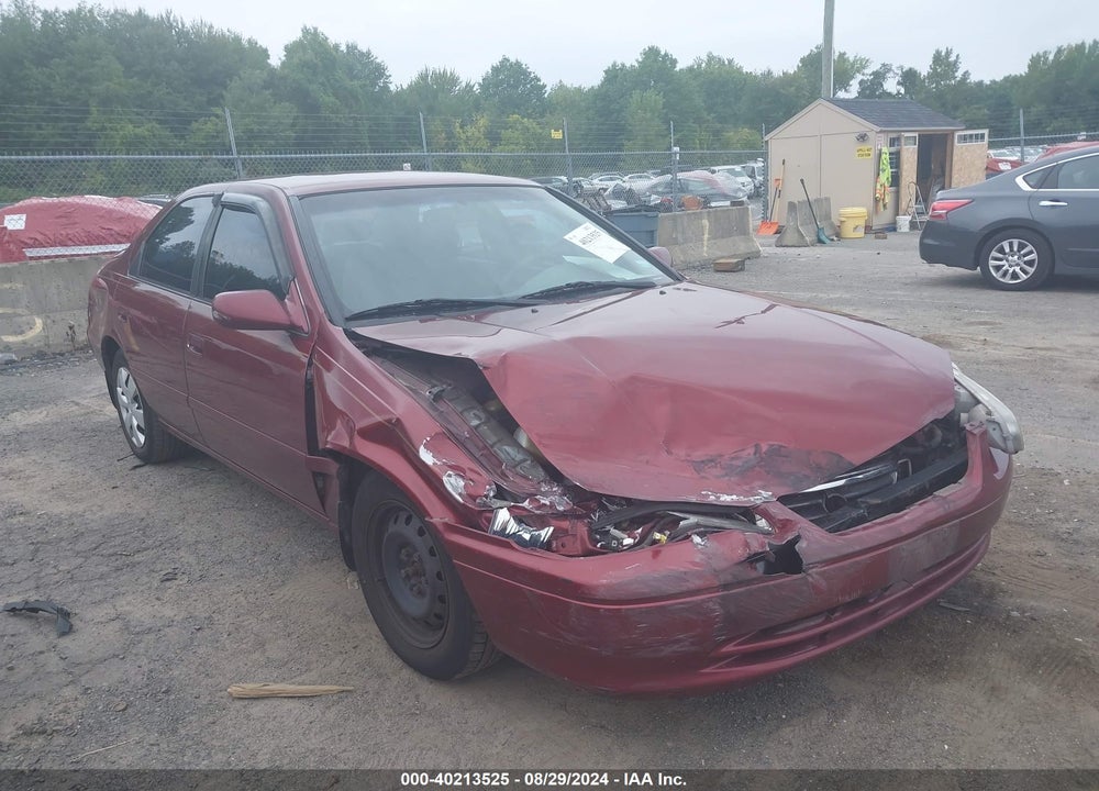 2001 TOYOTA CAMRY CE VIN: 4T1BG22K51U851585