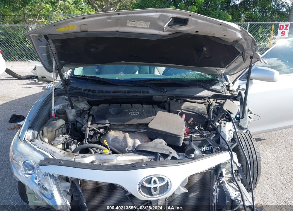 2010 TOYOTA CAMRY LE VIN: 4T1BF3EK2AU018721
