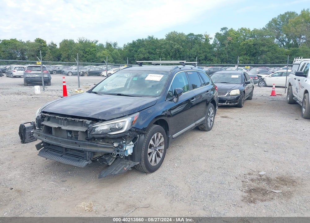 2018 SUBARU OUTBACK 2.5I TOURING VIN: 4S4BSATC4J3268639