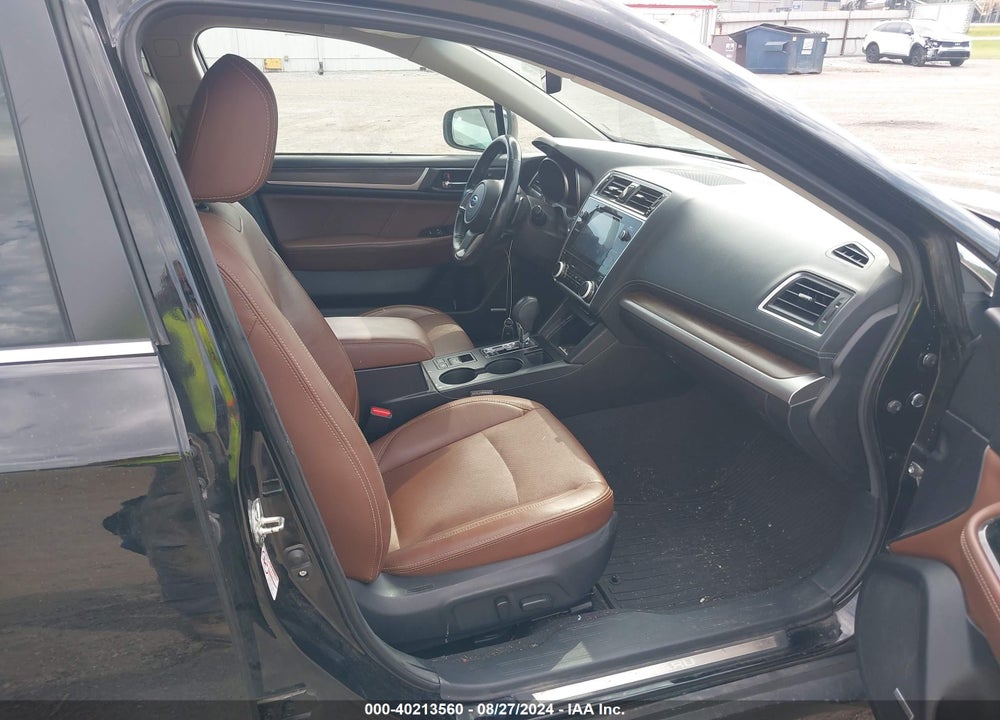 2018 SUBARU OUTBACK 2.5I TOURING VIN: 4S4BSATC4J3268639