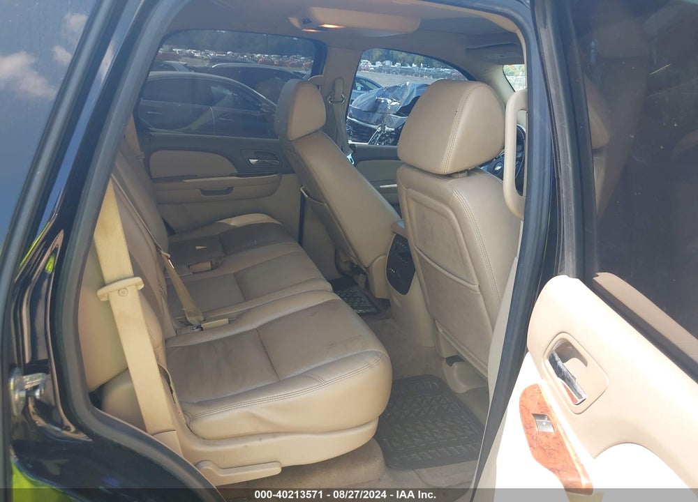 2009 CHEVROLET TAHOE LTZ VIN: 1GNFK33069R131452