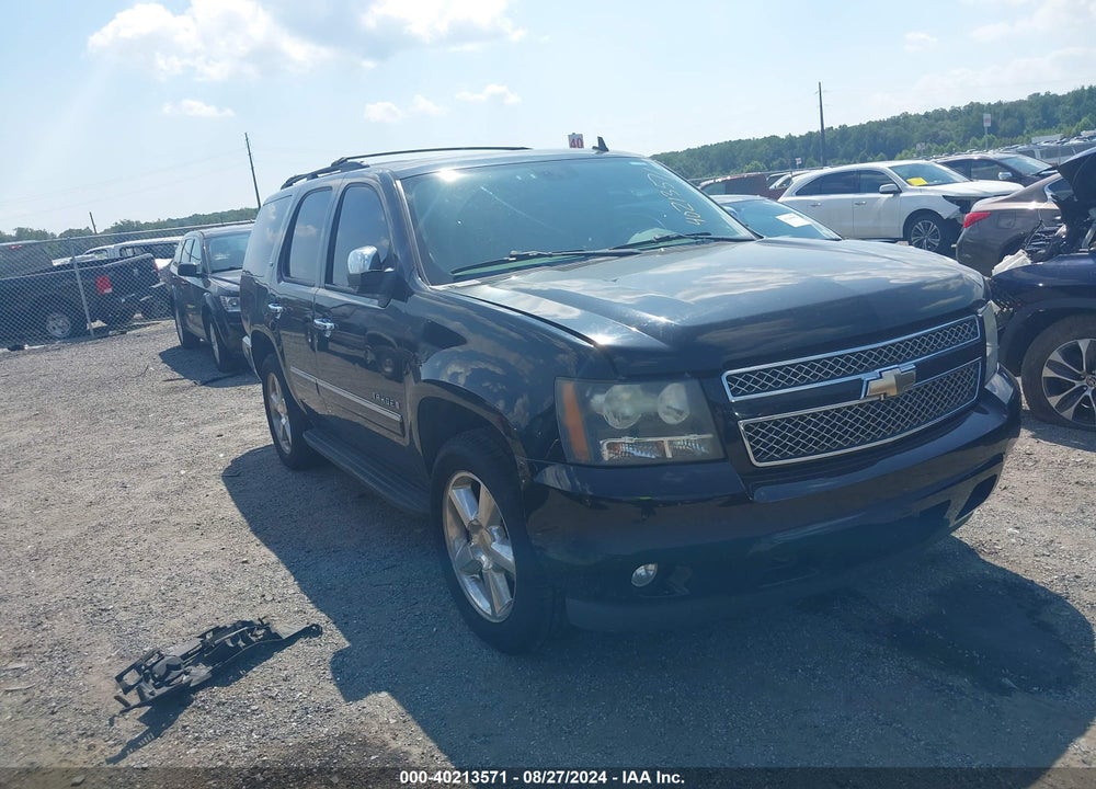 2009 CHEVROLET TAHOE LTZ VIN: 1GNFK33069R131452