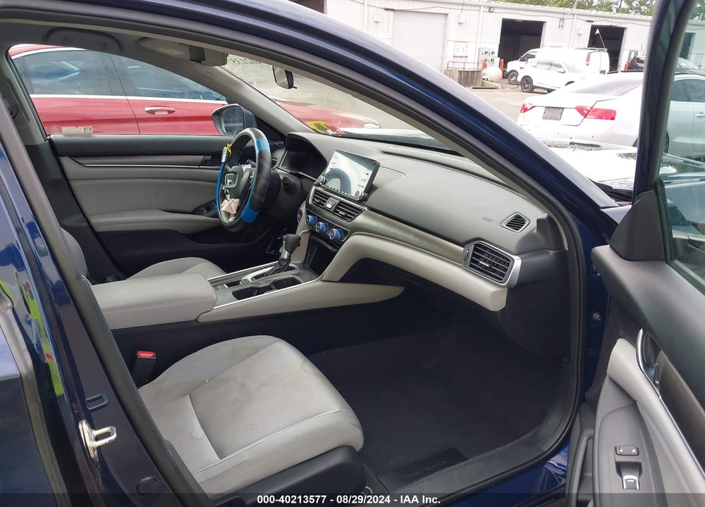 2018 HONDA ACCORD LX VIN: 1HGCV1F13JA231105