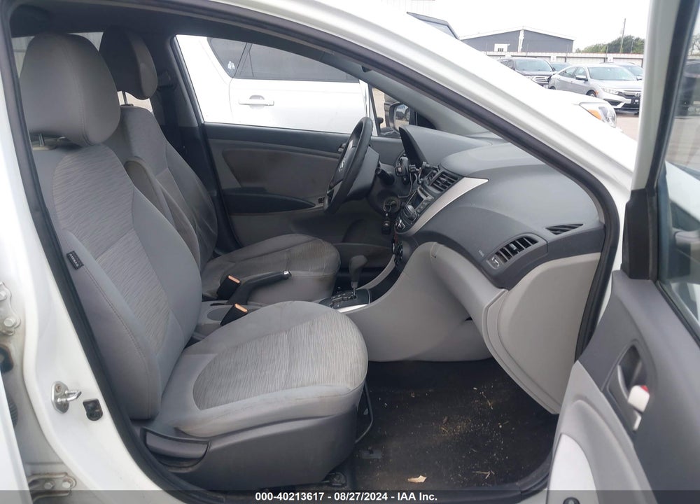 2016 HYUNDAI ACCENT SE VIN: KMHCT4AE0GU057139