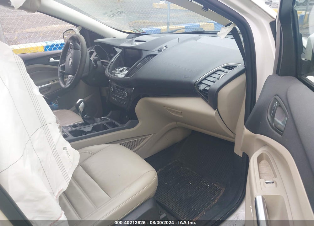 2018 FORD ESCAPE TITANIUM VIN: 1FMCU9J91JUA47000