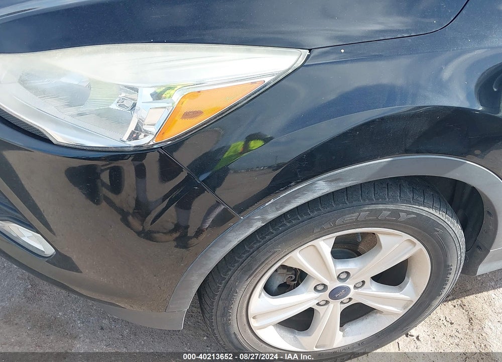2015 FORD ESCAPE SE VIN: 1FMCU0G93FUA67159
