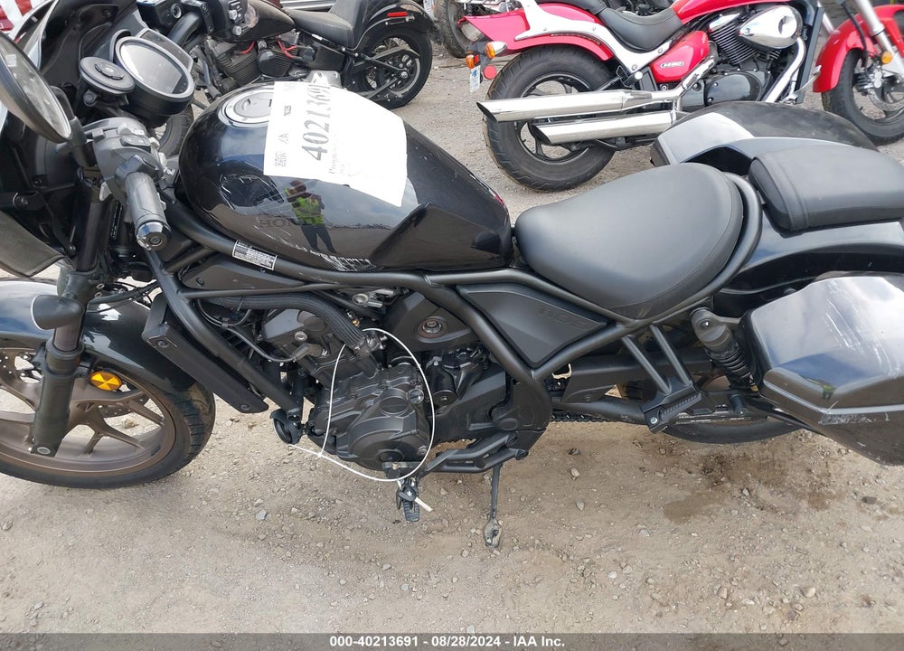 2024 HONDA CMX1100 T VIN: JH2SC8362RK300159