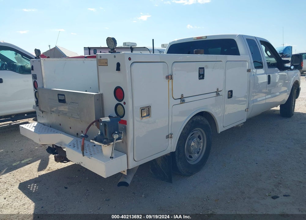 2015 FORD F-250 XL VIN: 1FT7X2A64FEC38616