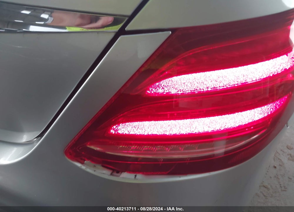 2017 MERCEDES-BENZ E 300 VIN: WDDZF4JB5HA010550