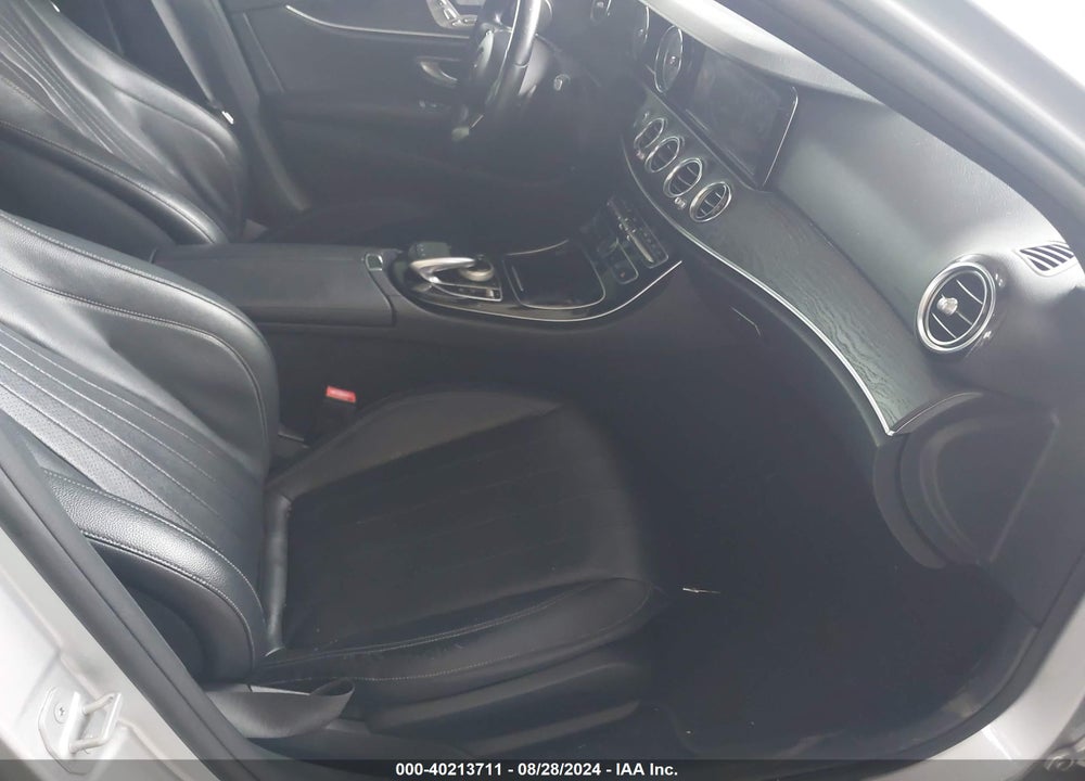 2017 MERCEDES-BENZ E 300 VIN: WDDZF4JB5HA010550