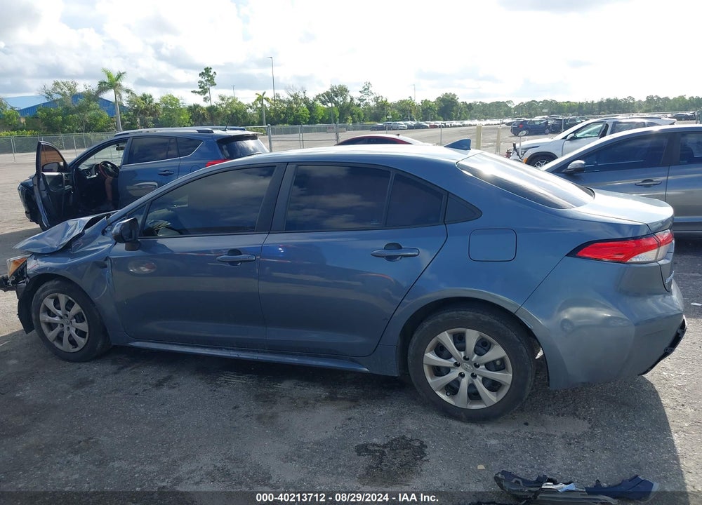 2021 TOYOTA COROLLA LE VIN: 5YFEPMAE5MP223570